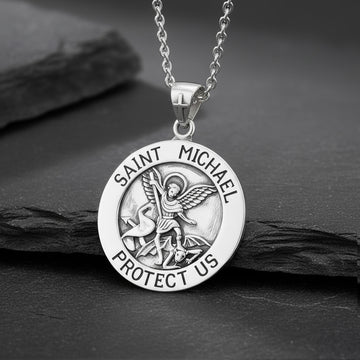 Saint Michael Silver Pendant (Large 25 mm.)